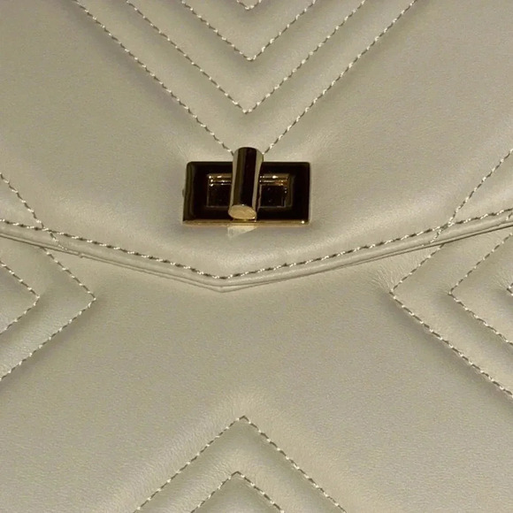 NWOT G’JUAN XAVIER Lux Designer Goddess Clutch Vtg Cream w/Burgundy Interior - Picture 8 of 16